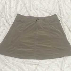 Short tennis skirt- L.LBEAN brand- size 8 REG- brownish color
